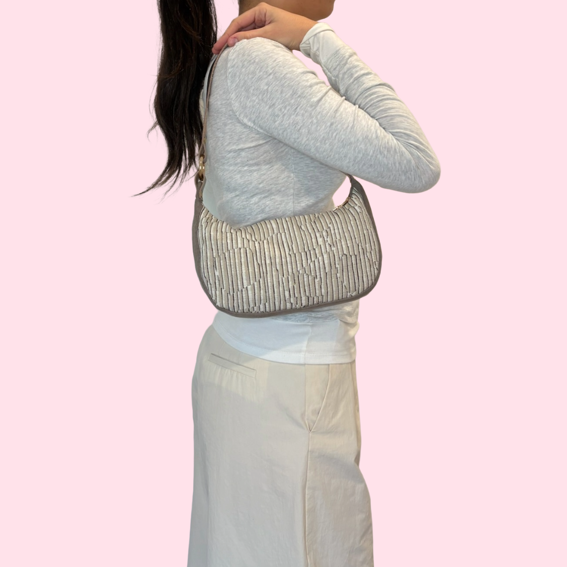 unique n°132 · midi