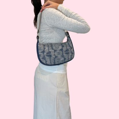 unique n°138 · midi