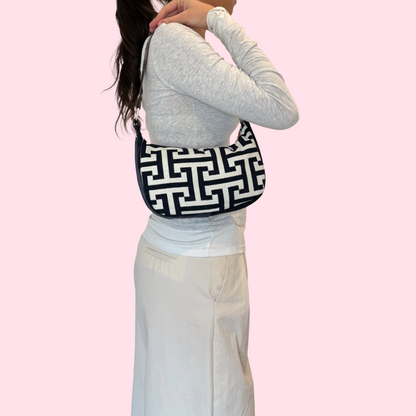 unique n°140 · midi