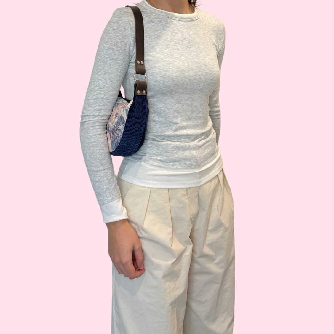 unique n°141 · midi