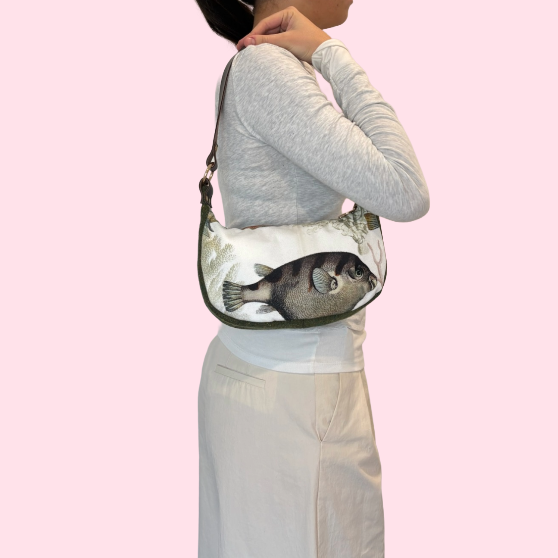 unique n°133 · midi
